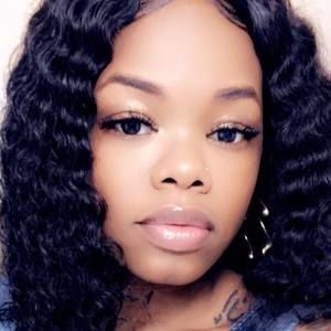 Meet your Posher, Dani